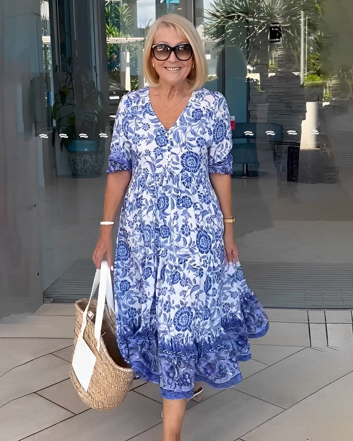 Candice | Elegancka Sukienka w Kwiaty z Dekoltem w Serek